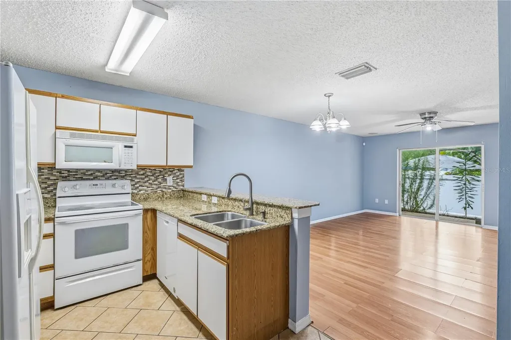 8431 Edgewater Place Boulevard Tampa FL 33615