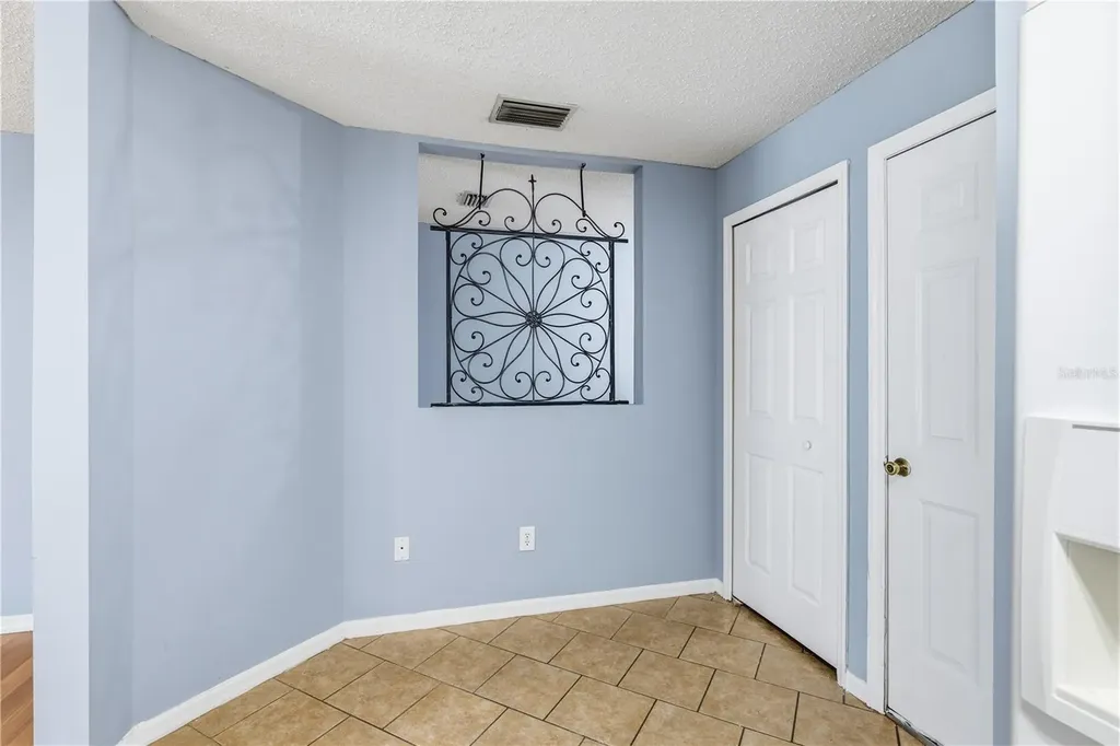 8431 Edgewater Place Boulevard Tampa FL 33615