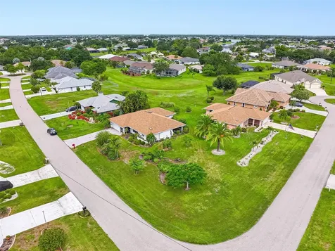 26140 Dunedin Court Punta Gorda FL 33983