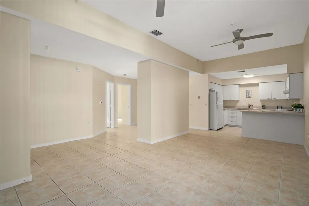 701 Mirror Lake Drive N St Petersburg FL 33701