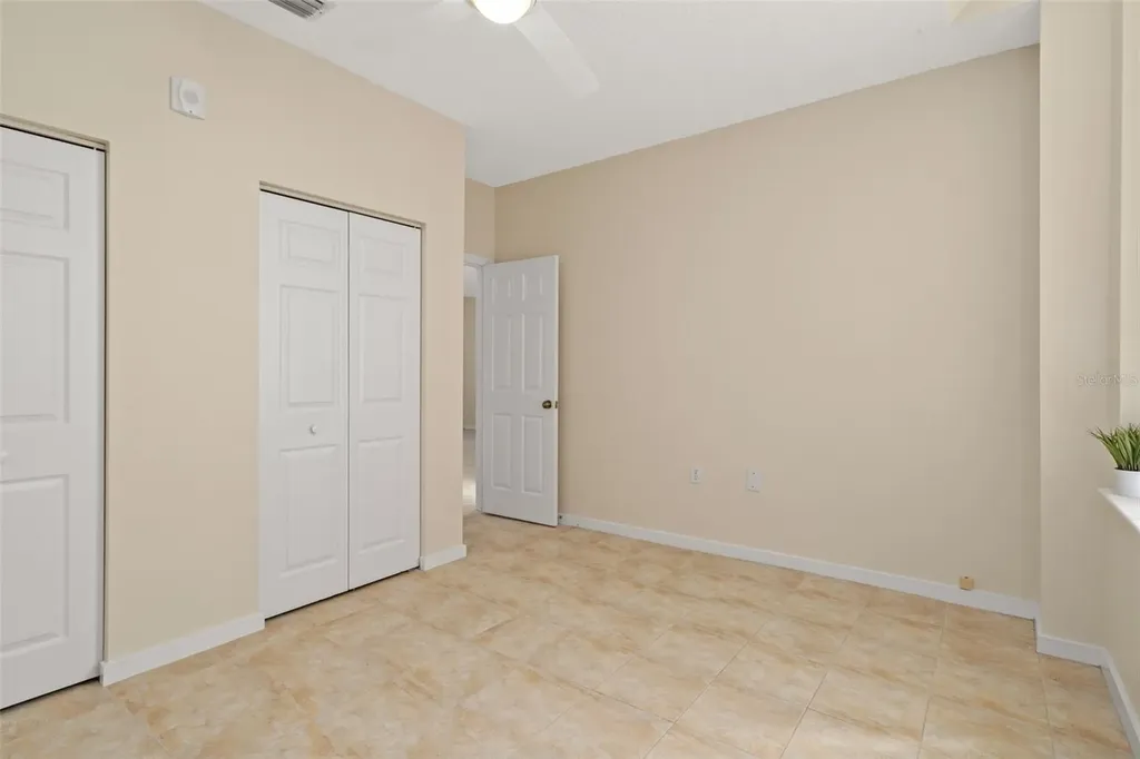 701 Mirror Lake Drive N St Petersburg FL 33701