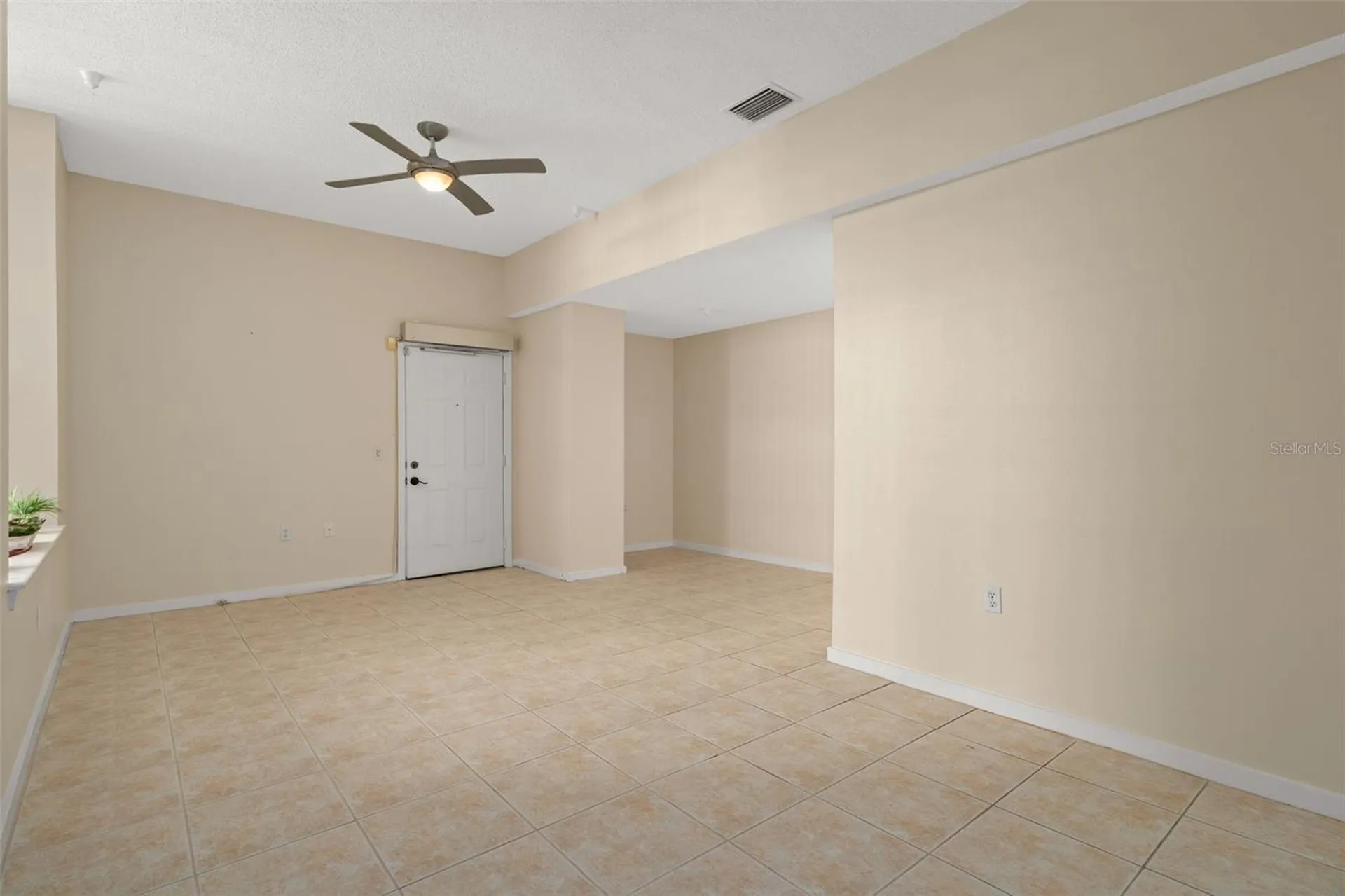 701 Mirror Lake Drive N St Petersburg FL 33701