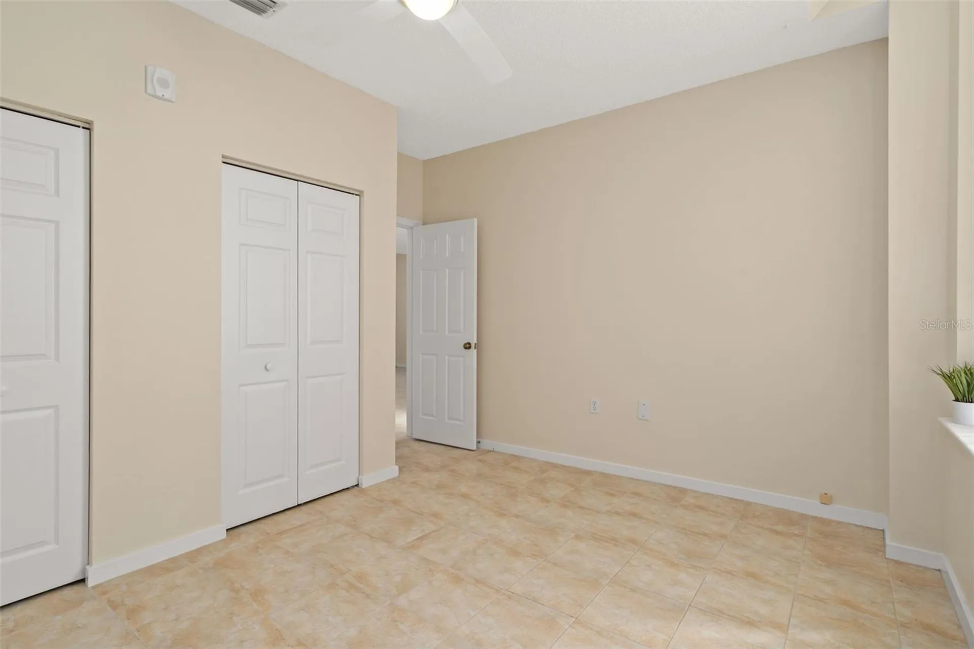 701 Mirror Lake Drive N St Petersburg FL 33701