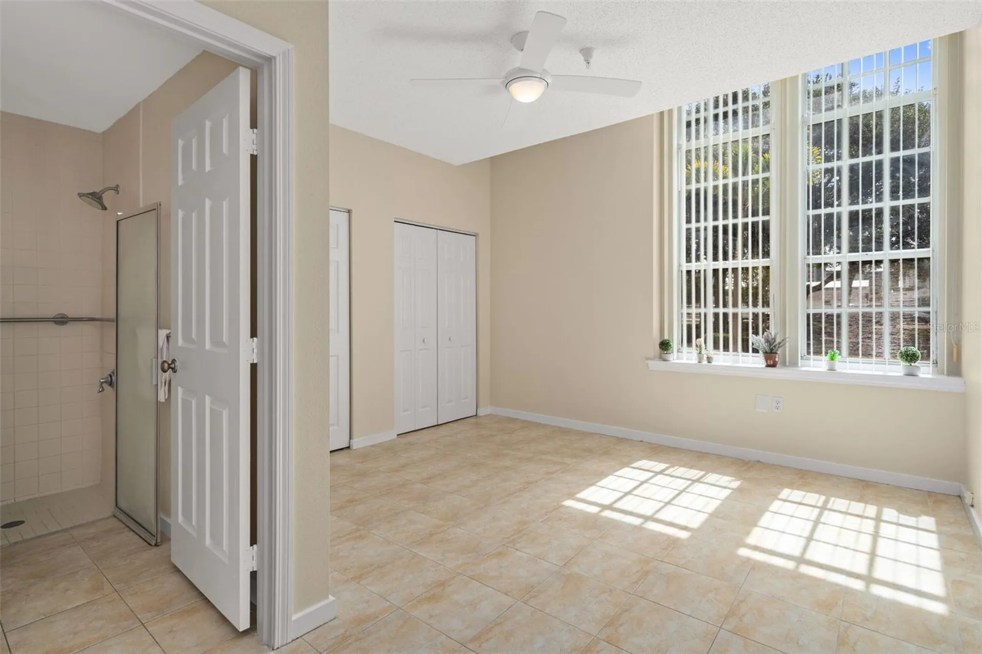 701 Mirror Lake Drive N St Petersburg FL 33701