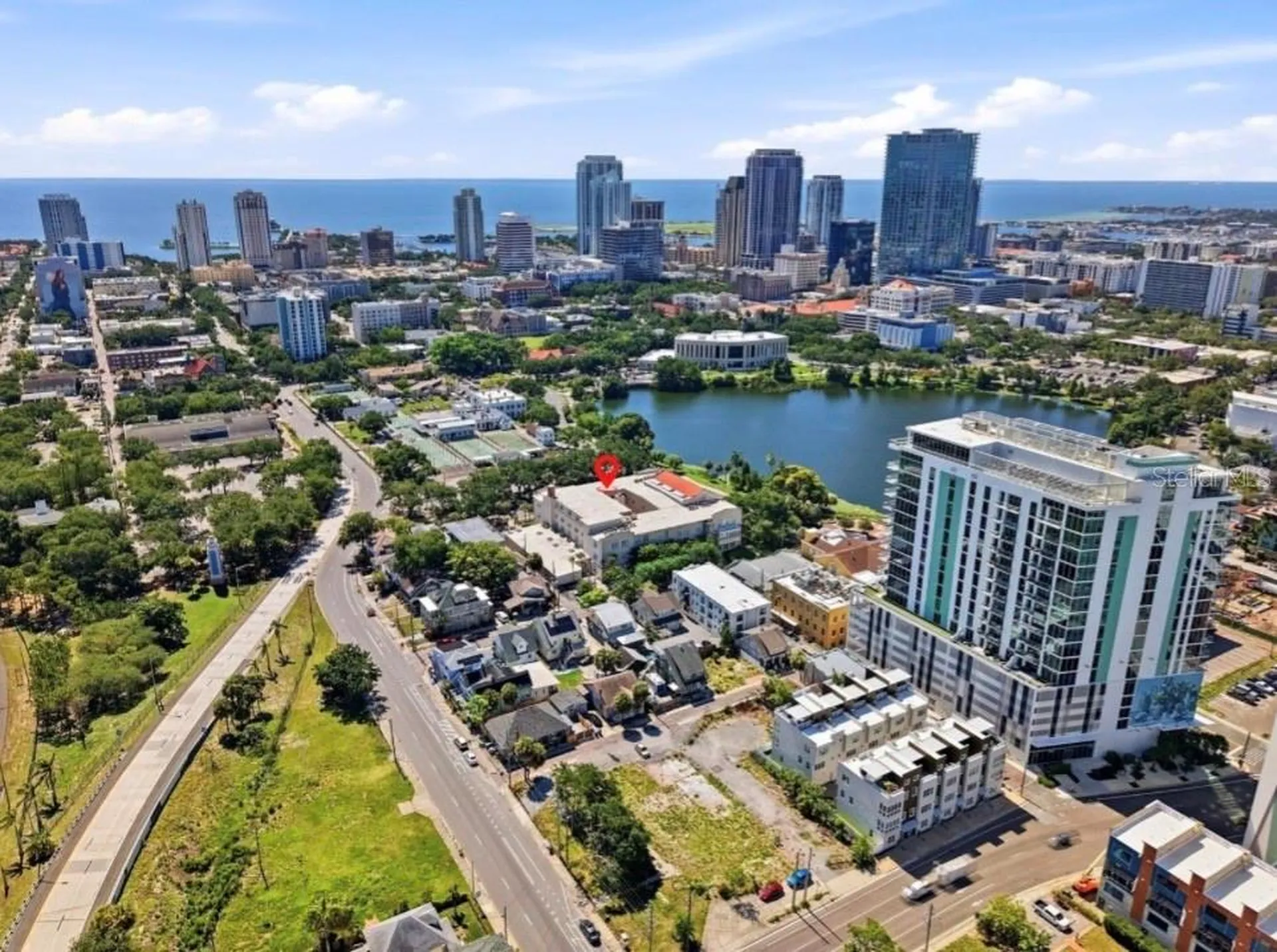 701 Mirror Lake Drive N St Petersburg FL 33701