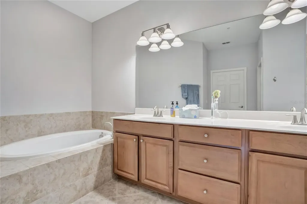 415 Winding Brook Lane Bradenton FL 34212