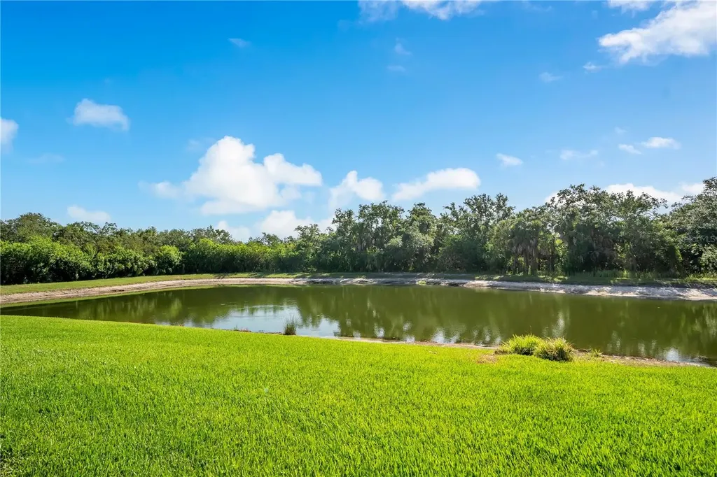 415 Winding Brook Lane Bradenton FL 34212
