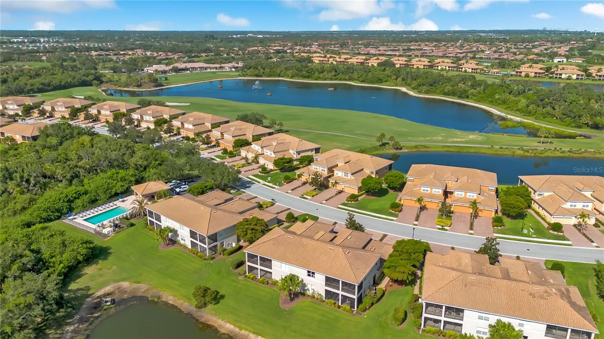 415 Winding Brook Lane Bradenton FL 34212