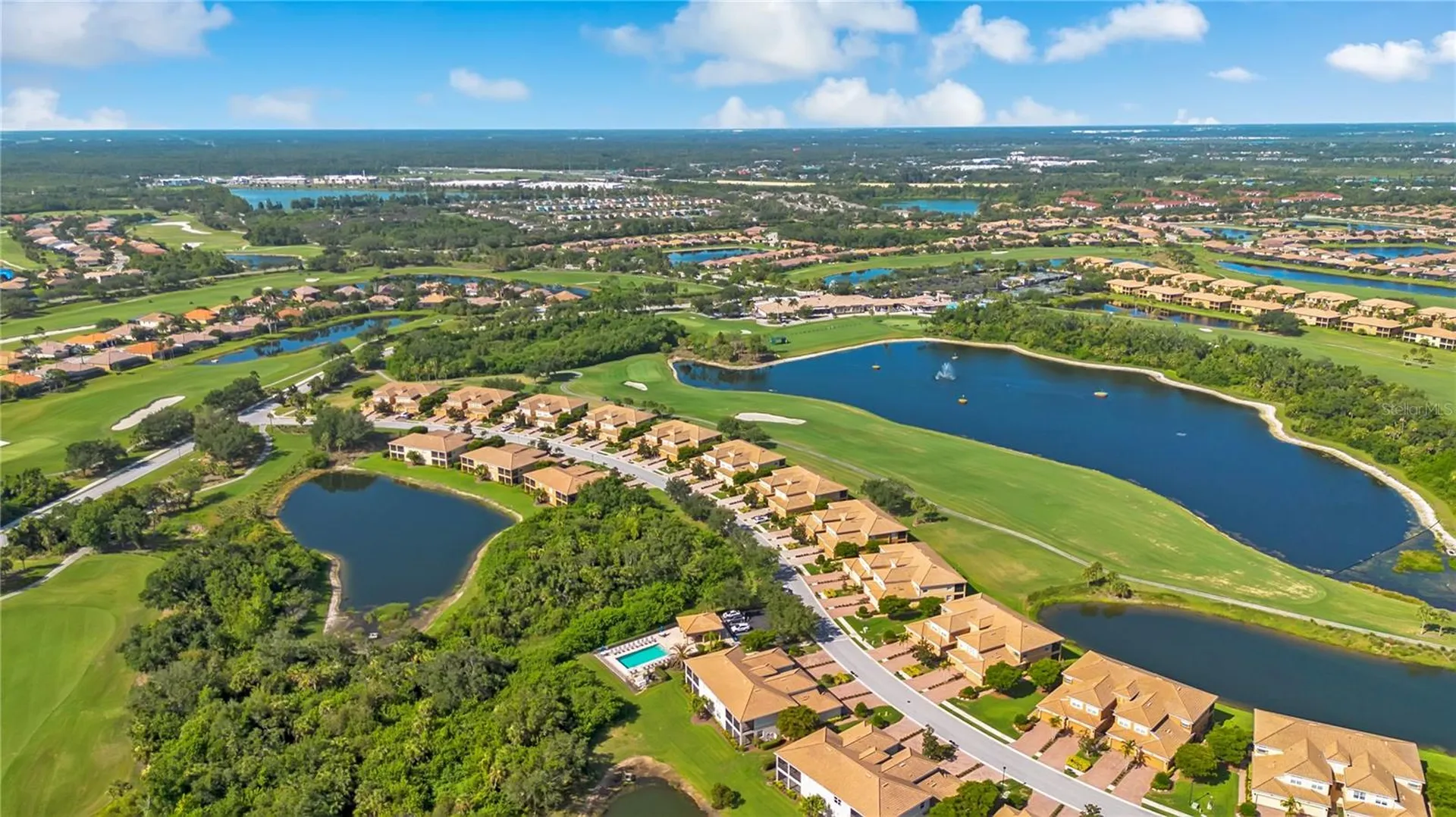415 Winding Brook Lane Bradenton FL 34212