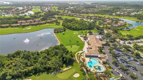 415 Winding Brook Lane Bradenton FL 34212