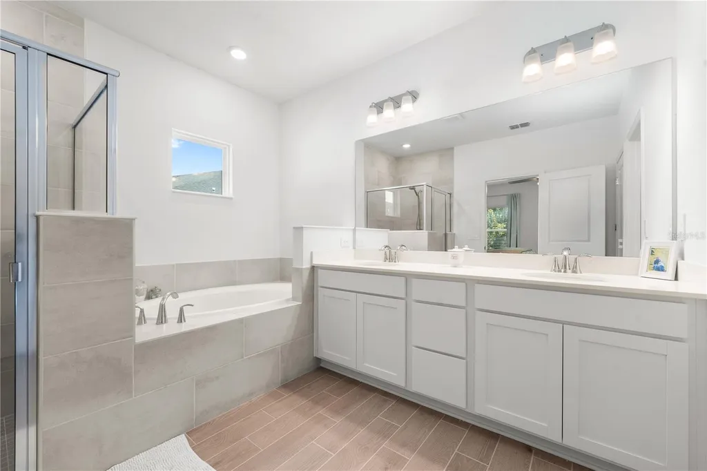 13941 NW Convergence Boulevard Alachua FL 32615