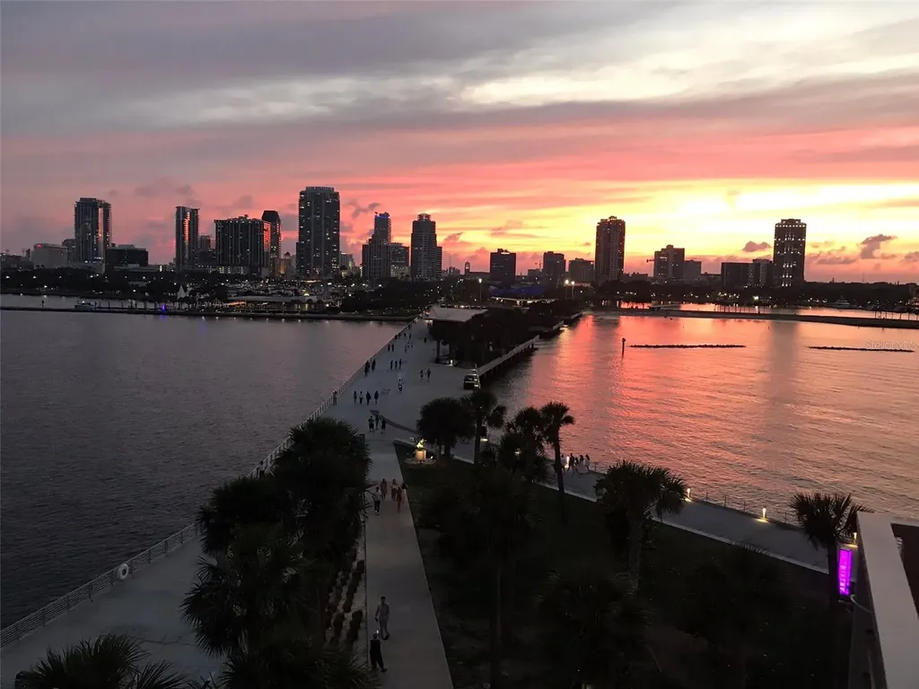 2061 Michigan Avenue NE St Petersburg FL 33703