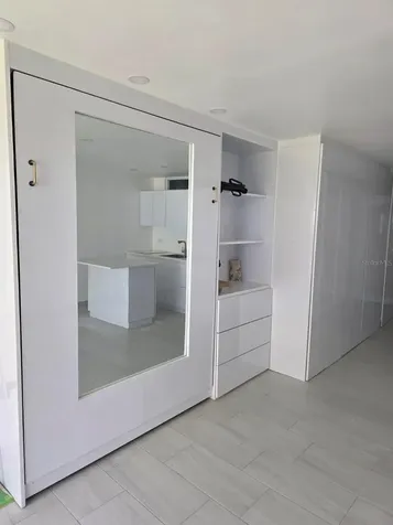 4633 Av. Isla Verde Carolina PR 00979
