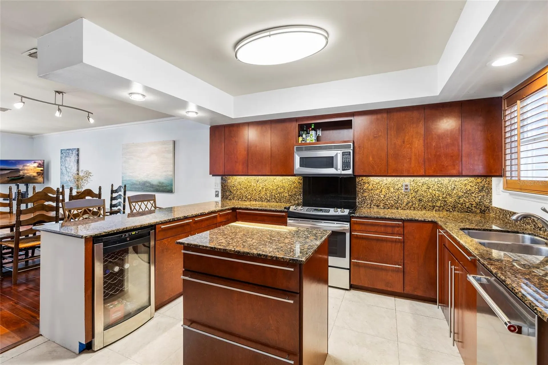 4833 W Flamingo Road Tampa FL 33611