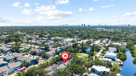 4833 W Flamingo Road Tampa FL 33611