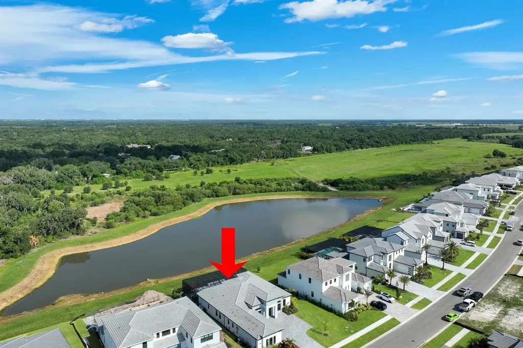 2428 Waterfront Circle Sarasota FL 34240