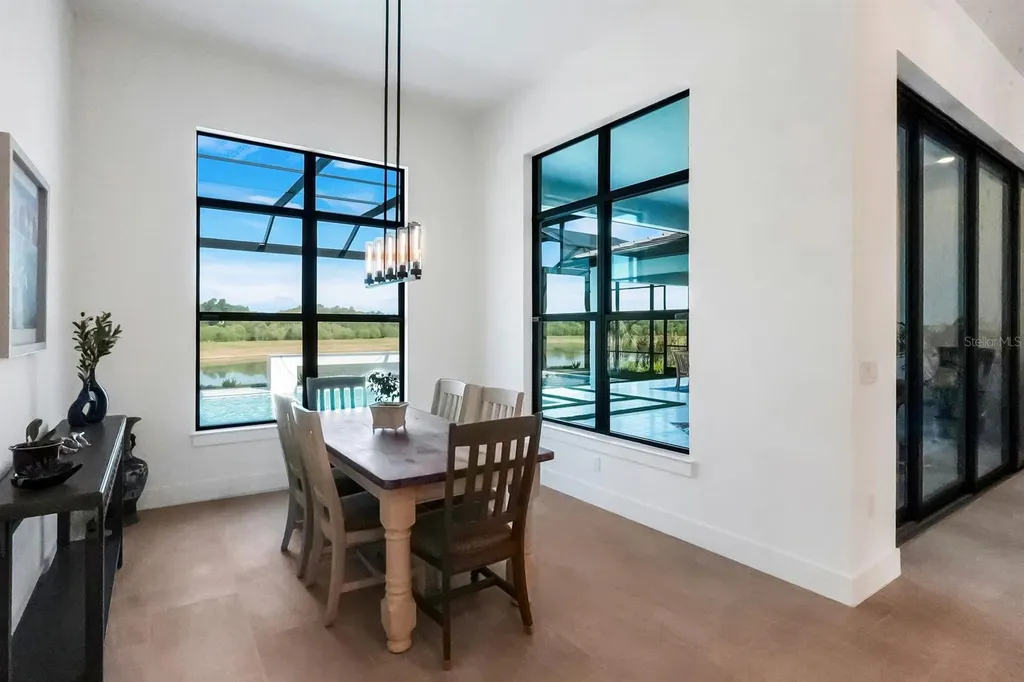 2428 Waterfront Circle Sarasota FL 34240