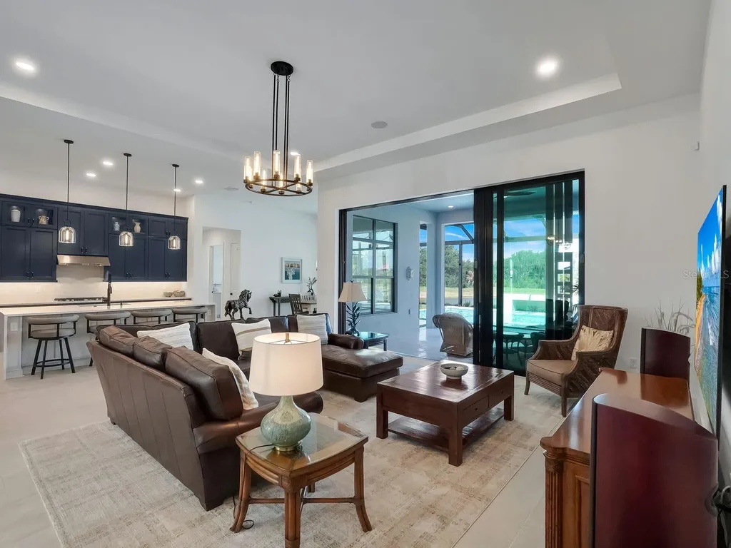 2428 Waterfront Circle Sarasota FL 34240