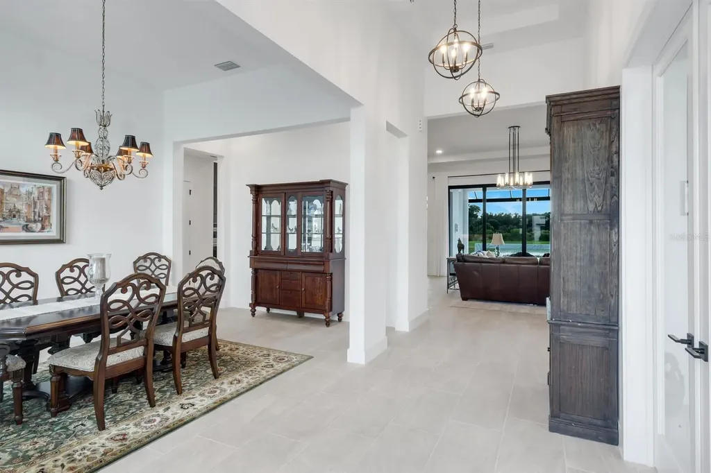 2428 Waterfront Circle Sarasota FL 34240