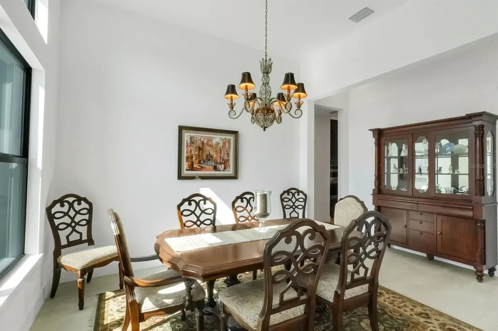 2428 Waterfront Circle Sarasota FL 34240