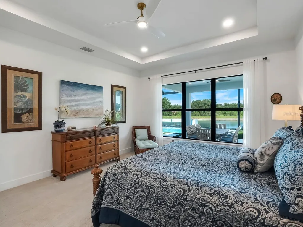 2428 Waterfront Circle Sarasota FL 34240