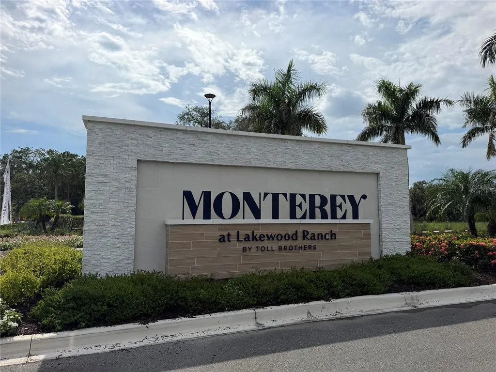 2428 Waterfront Circle Sarasota FL 34240