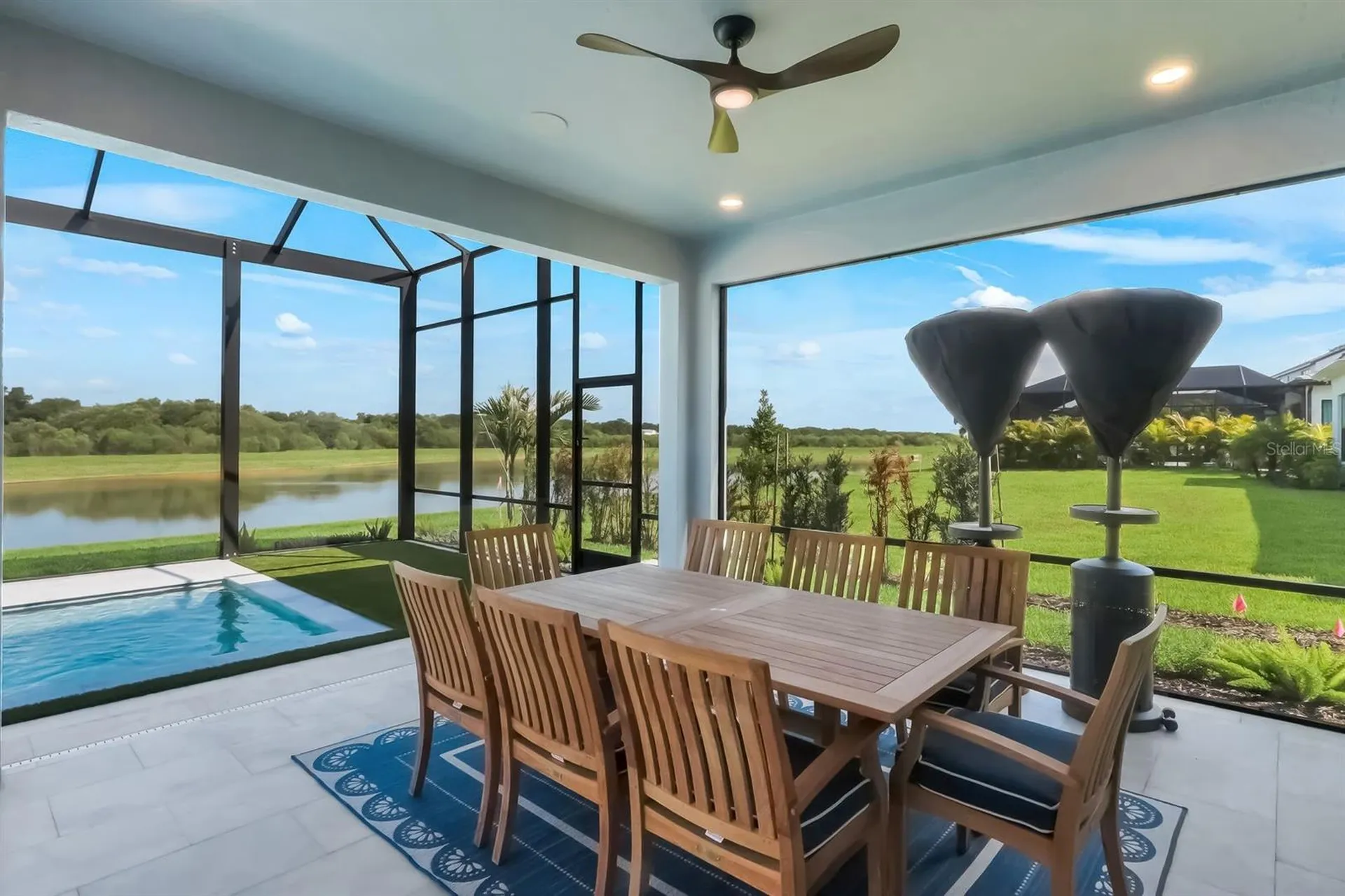 2428 Waterfront Circle Sarasota FL 34240