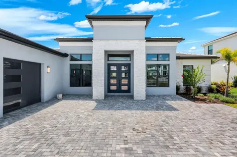 2428 Waterfront Circle Sarasota FL 34240