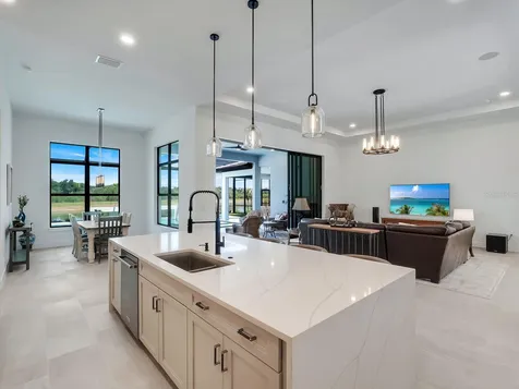 2428 Waterfront Circle Sarasota FL 34240
