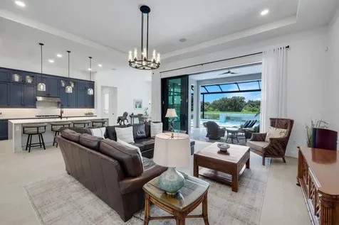 2428 Waterfront Circle Sarasota FL 34240