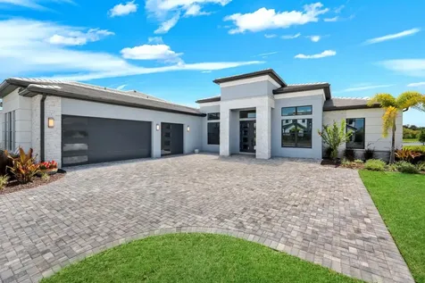 2428 Waterfront Circle Sarasota FL 34240