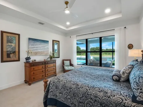 2428 Waterfront Circle Sarasota FL 34240