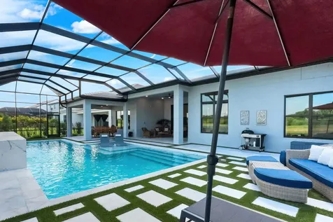 2428 Waterfront Circle Sarasota FL 34240