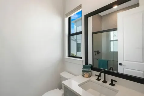 2428 Waterfront Circle Sarasota FL 34240