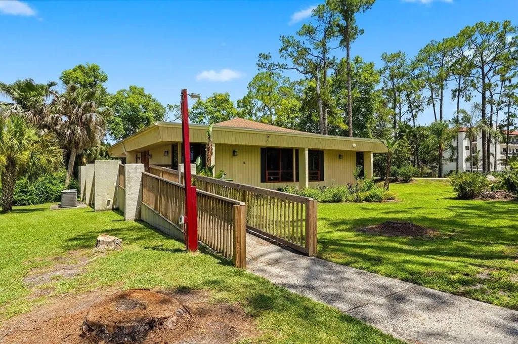 626 Pavare Court Winter Haven FL 33884