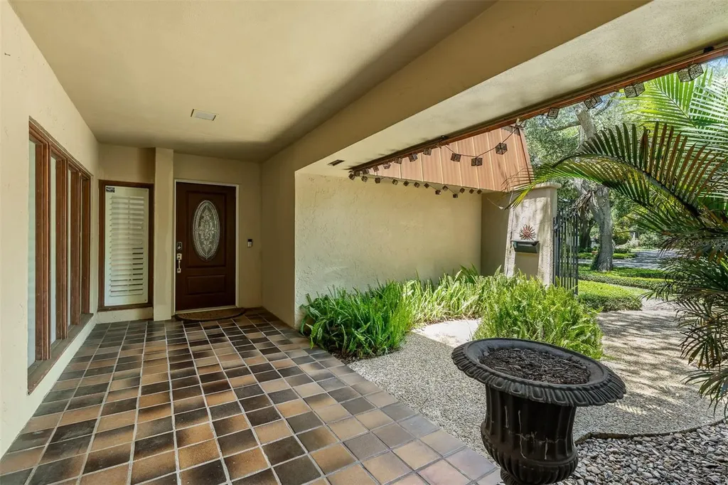 229 Flame Avenue Maitland FL 32751