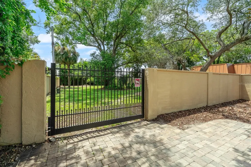 229 Flame Avenue Maitland FL 32751