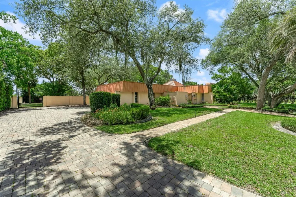 229 Flame Avenue Maitland FL 32751