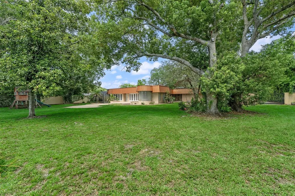 229 Flame Avenue Maitland FL 32751