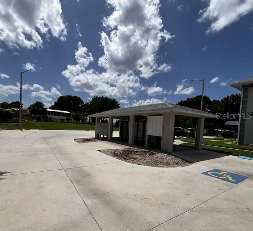 50989 Highway 27 Davenport FL 33897