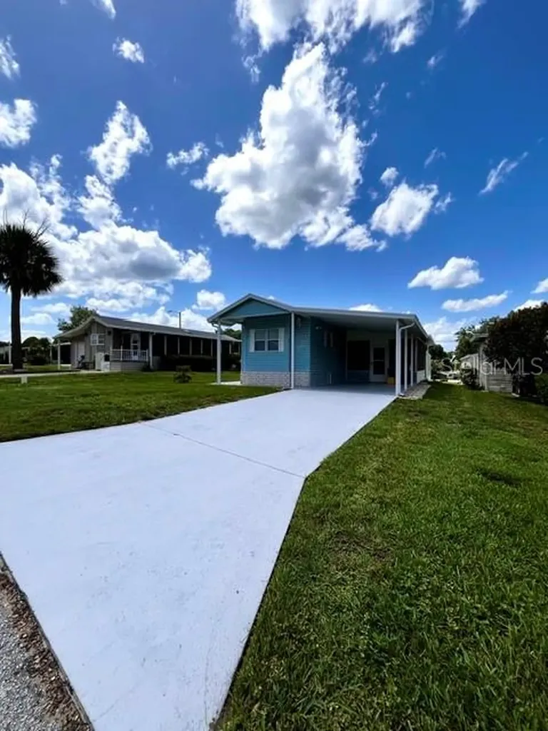 50989 Highway 27 Davenport FL 33897