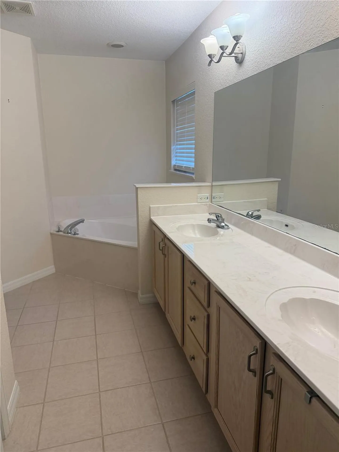 4025 NE 14th Court Ocala FL 34479
