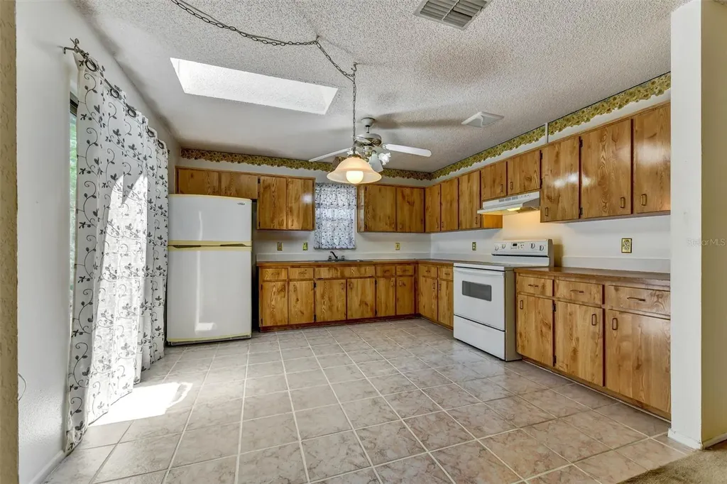 9136 Emerald Boulevard Hudson FL 34667