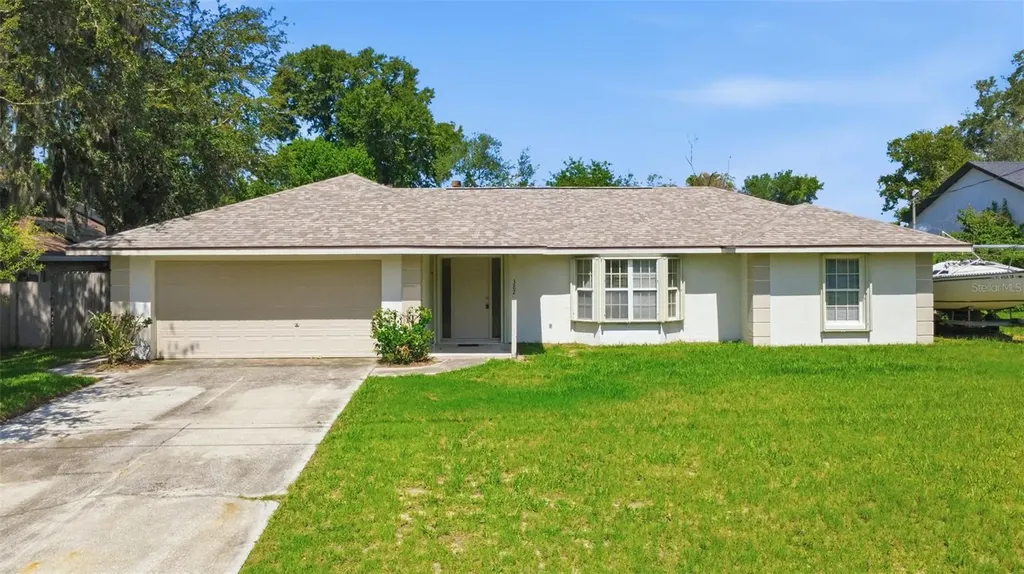 382 Blythville Avenue Deltona FL 32725