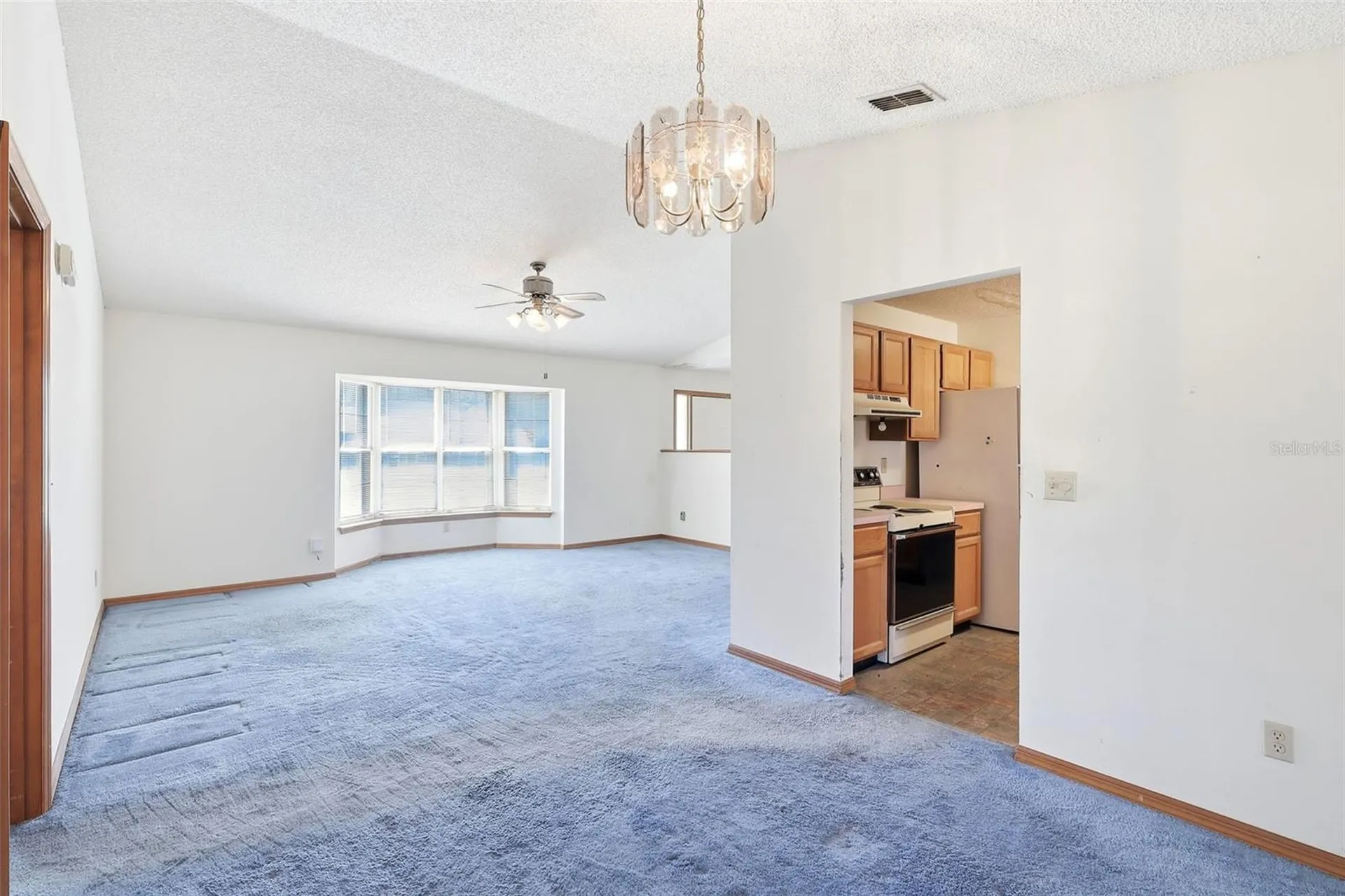 382 Blythville Avenue Deltona FL 32725