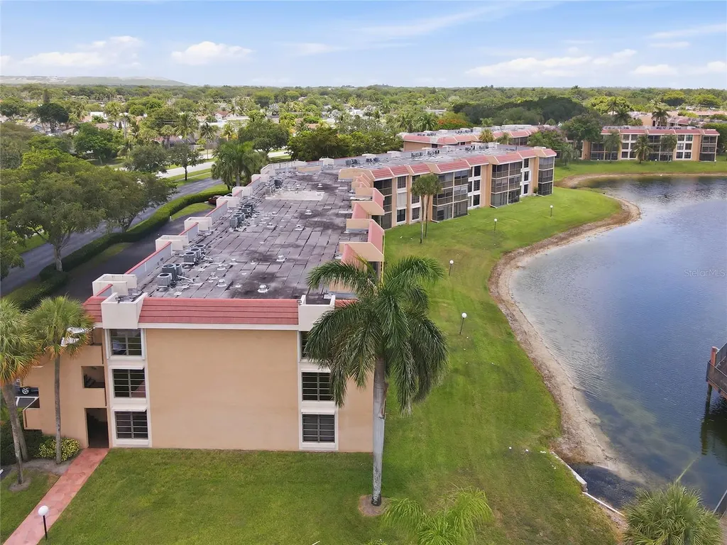 5605 Coral Lake Drive Margate FL 33063