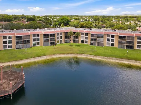 5605 Coral Lake Drive Margate FL 33063