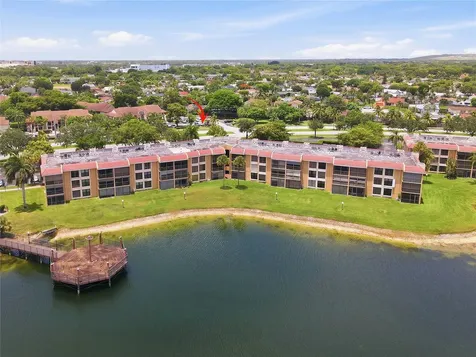 5605 Coral Lake Drive Margate FL 33063