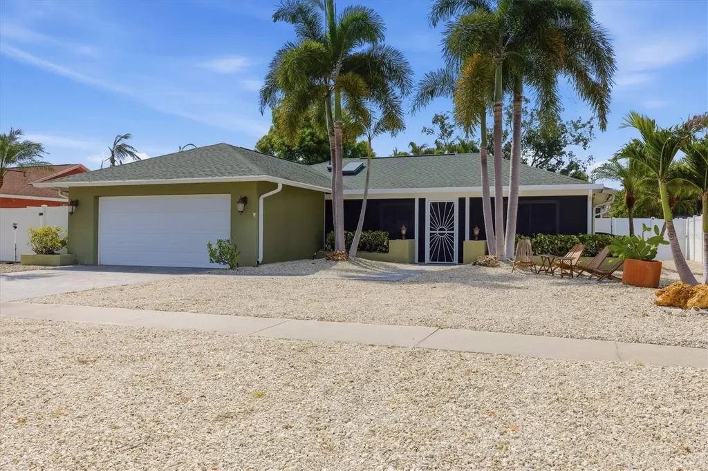 1833 Oak View Drive Sarasota FL 34232