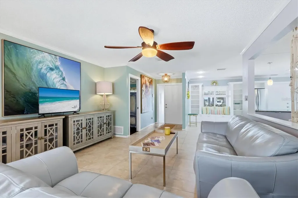 1833 Oak View Drive Sarasota FL 34232